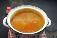 Фото приготовления рецепта: Суп с курицей, булгуром, помидорами и сладким перцем - шаг №19