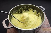 Фото приготовления рецепта: Картофельное пюре с сыром - шаг №13