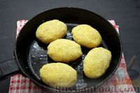 Фото приготовления рецепта: Постные котлеты из риса и картофеля - шаг №13