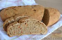 Фото к рецепту: Цельнозерновой пшенично-ржаной хлеб с морковью и семечками