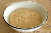 Фото приготовления рецепта: Цельнозерновой пшенично-ржаной хлеб с морковью и семечками - шаг №8