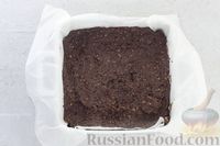 Фото приготовления рецепта: Шоколадные пирожные из фасоли с овсяными хлопьями и грецкими орехами - шаг №8