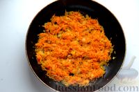 Фото приготовления рецепта: Рулет из фасоли и грецких орехов с морковно-яичной начинкой - шаг №6