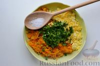 Фото приготовления рецепта: Рулет из фасоли и грецких орехов с морковно-яичной начинкой - шаг №7