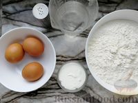 Фото приготовления рецепта: Вареники с картошкой и сыром, жаренные на сковороде - шаг №3