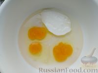 Фото приготовления рецепта: Вареники с картошкой и сыром, жаренные на сковороде - шаг №4