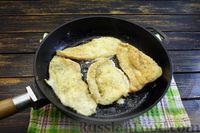 Фото приготовления рецепта: Жареное куриное филе в сметанно-горчичном соусе - шаг №15