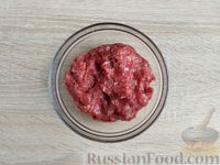 Фото приготовления рецепта: Мясные фрикадельки в томатном соусе, запечённые с моцареллой - шаг №3
