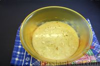 Фото приготовления рецепта: Луковые пампушки с горохом и свежей зеленью - шаг №8