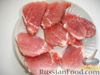 Фото приготовления рецепта: Жареная свинина в панировке - шаг №2