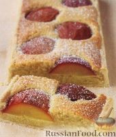Фото к рецепту: Пирог с персиками и миндалем