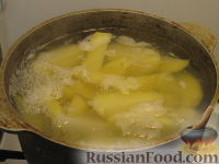 Фото приготовления рецепта: Зразы картофельные с семгой - шаг №1