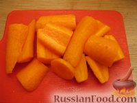 Фото приготовления рецепта: Фреш-сок морковный с мандарином - шаг №1