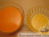 Фото приготовления рецепта: Фреш-сок морковный с мандарином - шаг №4