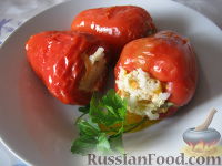 Фото к рецепту: Перец фаршированный по-молдавски