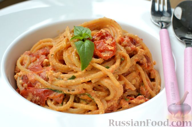 Спагетти с помидорами и сыром: рецепт для настоящих гурманов