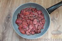 Фото приготовления рецепта: Запеканка из куриной печени с грибами и овощами - шаг №8