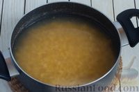 Фото приготовления рецепта: Гороховый суп с брокколи, сладким перцем и черемшой - шаг №6