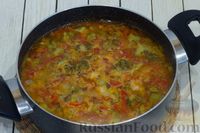 Фото приготовления рецепта: Гороховый суп с брокколи, сладким перцем и черемшой - шаг №9
