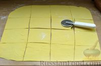 Фото приготовления рецепта: "Солнечные" вареники с картошкой (на сковороде) - шаг №14