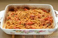 Фото приготовления рецепта: Спагетти с фетой и помидорами черри - шаг №7