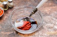 Фото приготовления рецепта: Печень индейки, тушенная с луком и томатно-соевым соусом - шаг №7