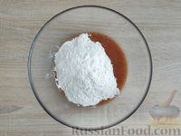 Фото приготовления рецепта: Постное печенье на томатном соке, с корицей - шаг №4