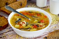Фото приготовления рецепта: Грибной суп с пшеном и овощами - шаг №16