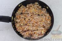 Фото приготовления рецепта: Запеканка из макарон с фаршем и соусом бешамель - шаг №6