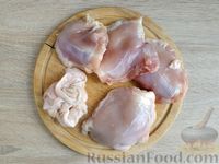Фото приготовления рецепта: Куриные отбивные со свиным  фаршем, в сметанном кляре - шаг №2