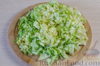 Фото приготовления рецепта: Картофельно-капустные котлеты с моцареллой - шаг №5