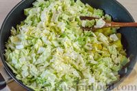 Фото приготовления рецепта: Молочные щи из свежей капусты со свининой - шаг №2