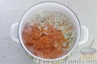 Фото приготовления рецепта: Суп с фрикадельками, кабачками и рисом - шаг №5