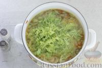 Фото приготовления рецепта: Суп с фрикадельками, кабачками и рисом - шаг №12