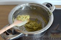 Фото приготовления рецепта: Куриный суп с фасолью и клёцками - шаг №7