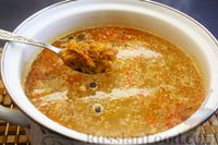 Фото приготовления рецепта: Пряный гороховый суп с курицей, овощами и мятой - шаг №20