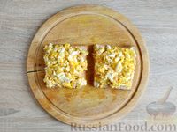 Фото приготовления рецепта: Сэндвич с яичницей и сыром - шаг №9