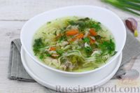 Фото к рецепту: Куриный суп с молодой капустой и вермишелью быстрого приготовления