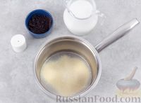Фото приготовления рецепта: Молочная манная каша с маком - шаг №3