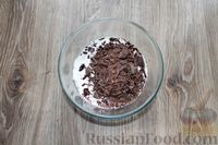 Фото приготовления рецепта: Шоколадный торт "Пьяная вишня" с ореховым ганашем - шаг №22