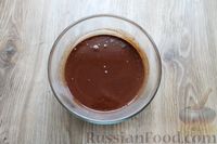 Фото приготовления рецепта: Шоколадный торт "Пьяная вишня" с ореховым ганашем - шаг №23