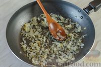 Фото приготовления рецепта: Котлеты из индейки с сыром  и петрушкой - шаг №3