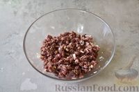 Фото приготовления рецепта: Пирог из лаваша, с мясом, капустой и грибами - шаг №7