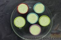 Фото приготовления рецепта: Творожная запеканка с кокосовой стружкой (в микроволновке) - шаг №6