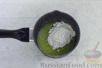 Фото приготовления рецепта: Куриное суфле со свежим эстрагоном - шаг №6