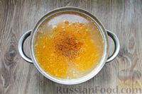 Фото приготовления рецепта: Постный гороховый суп с корнем сельдерея - шаг №10