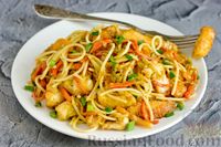 Фото приготовления рецепта: Спагетти с курицей, молодой капустой и сладким перцем - шаг №19