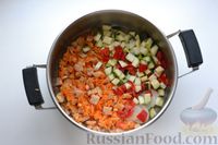 Фото приготовления рецепта: Суп с ветчиной, пшеном, кабачками и сладким перцем - шаг №7