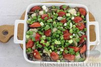 Фото приготовления рецепта: Запеканка с фрикадельками из телятины, цветной капустой, вешенками и помидорами - шаг №10