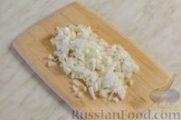 Фото приготовления рецепта: Сырный суп с грибами и мясным фаршем - шаг №3